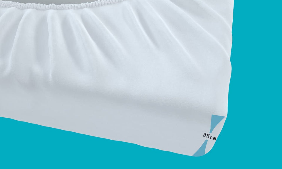 Vesgantti Waterproof Mattress Protector 35cm Deep Mattress Cover with Fully Elastic Skirt - Anti Allergy & Bed Bugs Proof Machine Washable(135 x 190 cm)